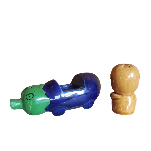 Vintage monkey in Veggie car S&P - Picture 2 of 3